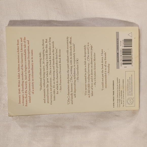 Book Club Bundle Novels Paperback Life of Pi Contemporary Lot of 6 Map of Love - Picture 11 of 14